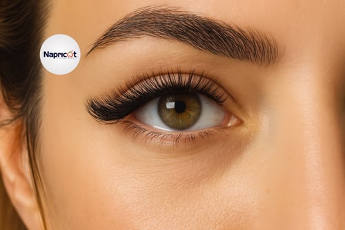 How Long Do Lash Extensions Last? Eyelash Extension Lifespan